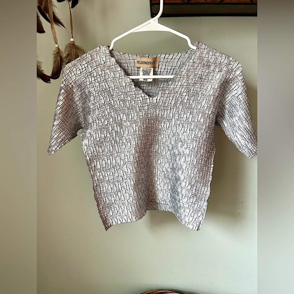 NWOT The Wonder-Tee / Light Grey / Scrunch / M